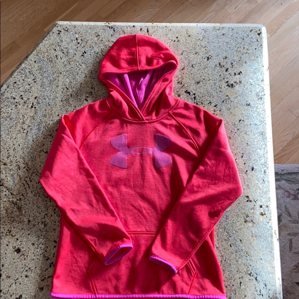 Under Armor YOUTH LARGE sweatshirt